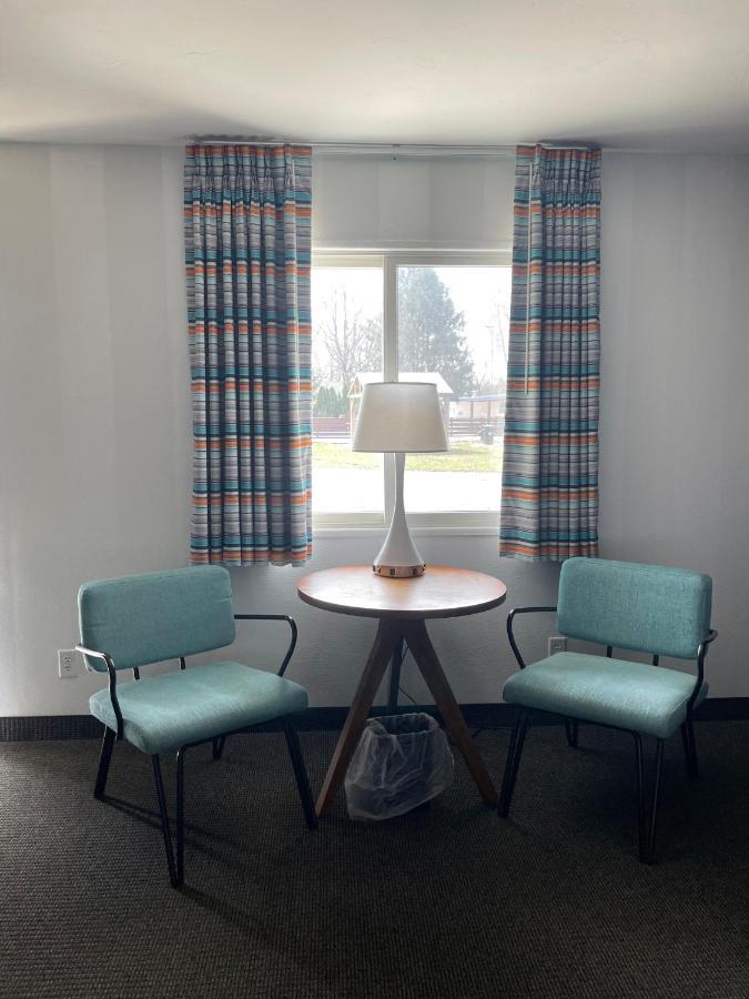 Starlite Resort Saugatuck Extérieur photo